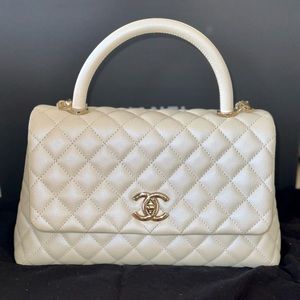 Chanel 20K iridescent white coco handle caviar leather